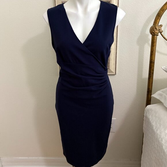 Diane Von Furstenberg Dresses & Skirts - Auth. DIANE von FURSTENBERG Iconic DVF Navy Blue Sheath Dress